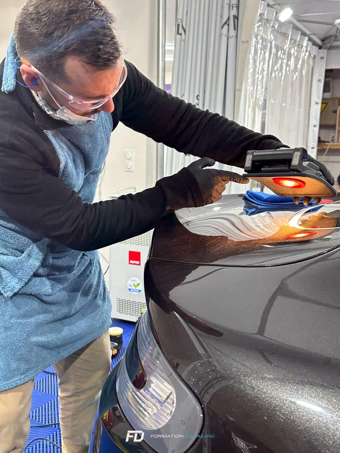 Mars 2023 Photos de formation en detailing auto Porsche 356